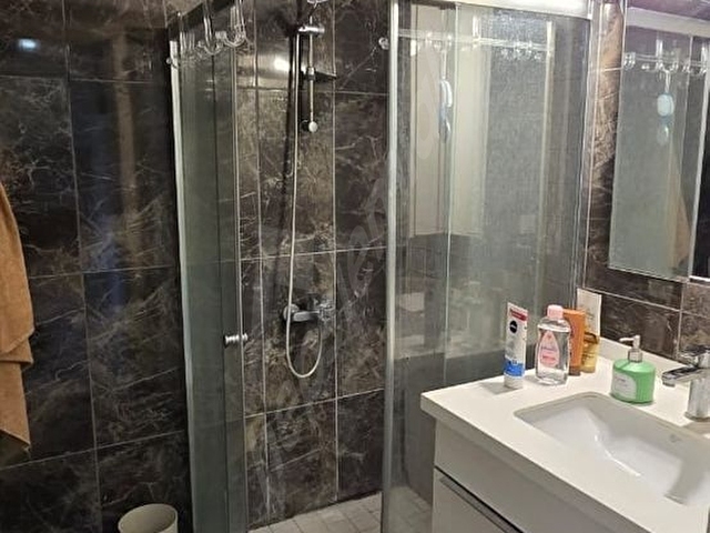 Babacan Palaceta Metrobüse yakın Eşyalı 1+1 70 M2 Kiralık Daire - Görsel 11