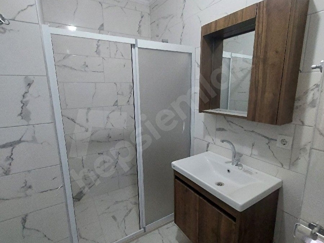 SÖĞÜTLÜ İLÇEMİZDE OKUL, HASTANE YAKINI KİRALIK SIFIR 1+1 DAİRE - Görsel 8