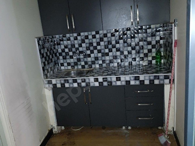 Atatürk caddesinde 80 metrekare kiralık dükkan büro fiyatı 35.000 - Görsel 12