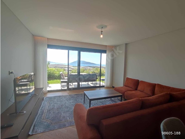 Denize Sıfır Site İçerisinde Kiralık Eşyalı 2+1 Bahçe Katı - Görsel 25