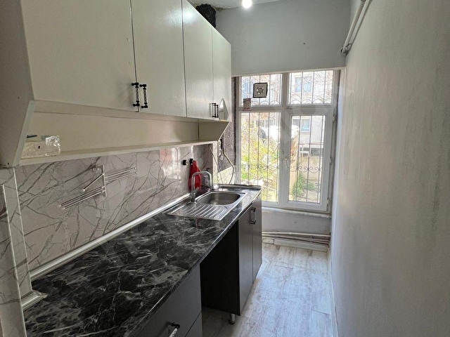 Nuhkuyusu Cad.Üzerinde Metroya 100m 65 m² 1+1 Kiralık Dükkan - Görsel 8