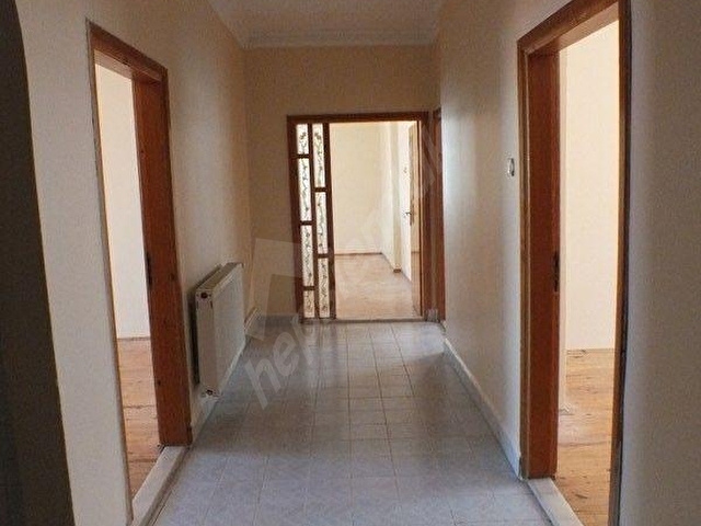 Karaman Nefise Sultan Mahallesinde 4+1 180 m² Kiralık Daire - Görsel 18