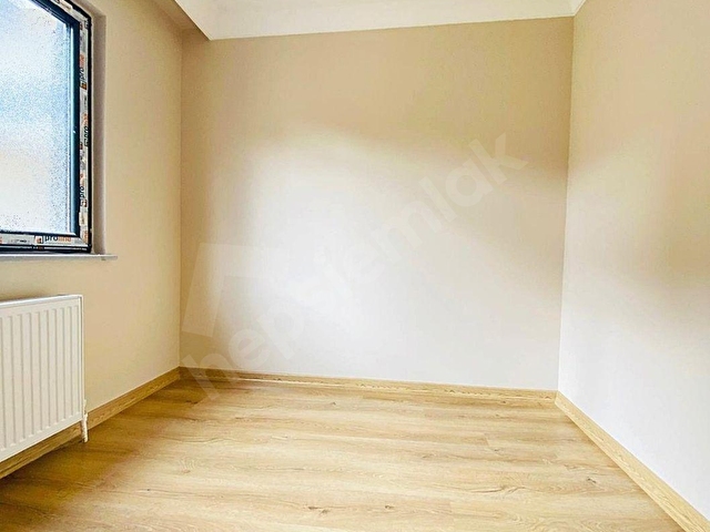 ÇEKMEKÖYDE ULAŞIMA YAKIN ÖN CEPHE KREDİYE UYGUN FIRSAT 2+1 ARA KAT..!!! - Görsel 20