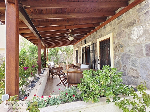 Ortakentde Denize 500mt Tam Müstakil Kiralık Villa - Görsel 3
