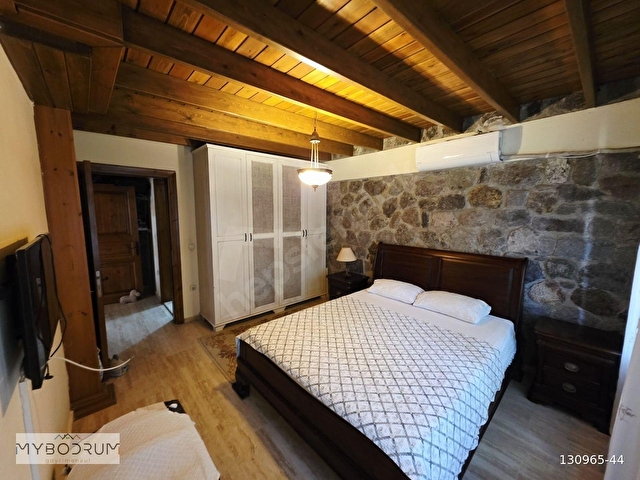 Ortakentde Denize 500mt Tam Müstakil Kiralık Villa - Görsel 12