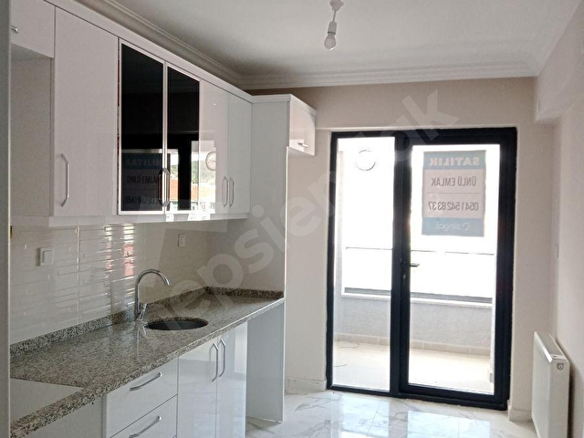 ÜNLÜ EMLAKTAN MERKEZİ KONUMDA SATILIK 2+1SIFIR LÜKS FIRSAT DAİRE - Görsel 16