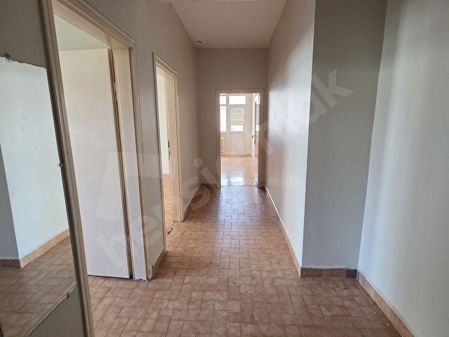 MERKEZDE KİRALIK 3+1 DAİRE (İŞ YERİNE UYGUN) - Görsel 21