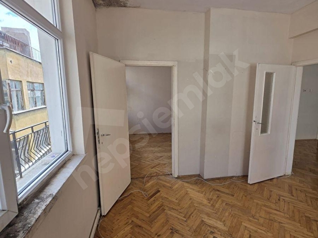 MERKEZDE KİRALIK 3+1 DAİRE (İŞ YERİNE UYGUN) - Görsel 8