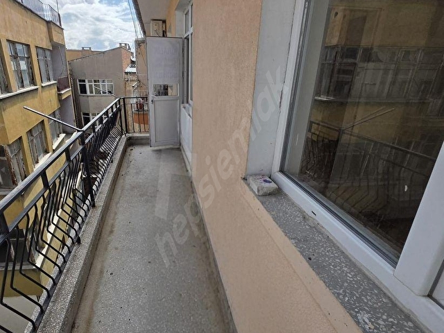 MERKEZDE KİRALIK 3+1 DAİRE (İŞ YERİNE UYGUN) - Görsel 4