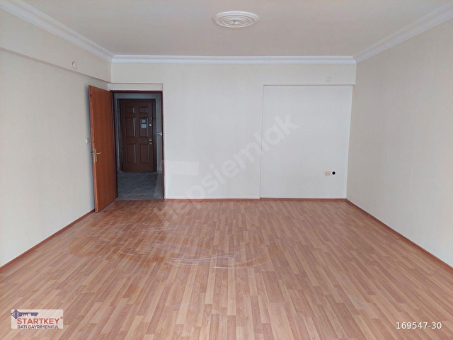 Beylikdüzü Barış Mahallesi Megakent 3+1 Satılık Daire - Görsel 4