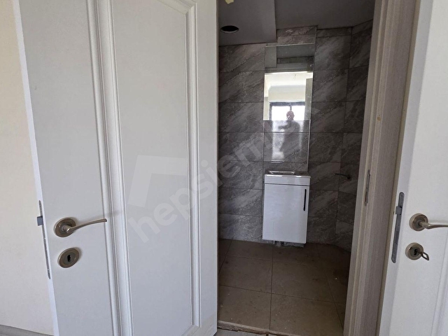 Ayrancılar İnönü Mahallesi Bahçeşehir Royal sitesinde Satılık 2+1 Daire - Görsel 8