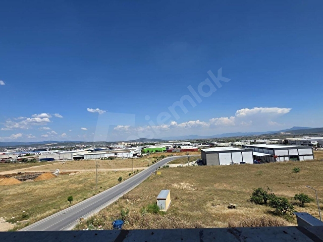 Ayrancılar İnönü Mahallesi Bahçeşehir Royal sitesinde Satılık 2+1 Daire - Görsel 12