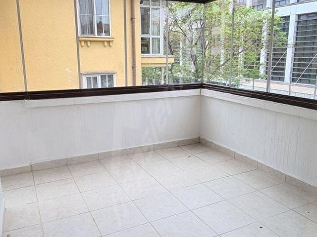 GAZİOSMANPAŞA BOĞAZ SOKAK 2 KAT 4+1 220M BAKIMLI ASANSÖR GARAJ - Görsel 5
