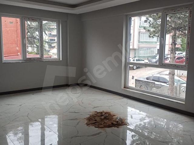 SILAM EMLAKTAN GAZİ MAH. 2+1 95M² SATILIK  SIFIR 1. KAT DAİRE