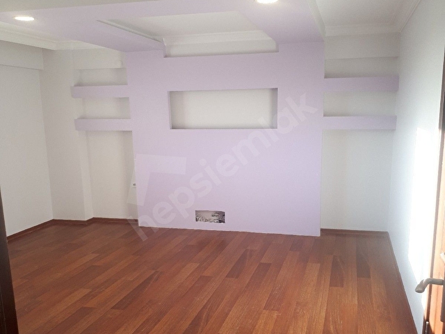 3+1 135m2 MASRAFSIZ GENİŞ VE FERAH  DAİRE DOĞALGAZLI - Görsel 3