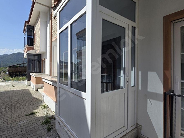 Cittaslowdan Toparlarda 2+1 Gibi 1+1 Bahçeli Satılık Daire - Görsel 2