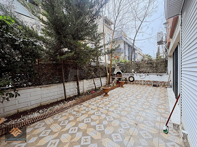 LARADA BAHÇE KULLANIMLI EŞYALI KİRALIK DAİRE - Görsel 3