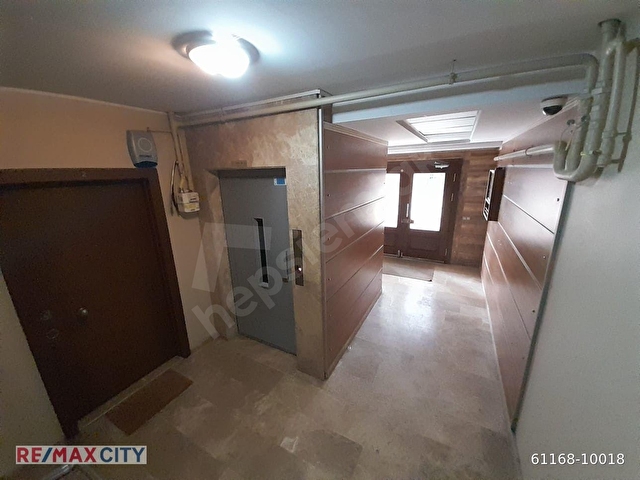 Bakırköy Kartaltepe Zuhuratbaba Cd E Banyolu Kapalı Otoparklı 3+1 Satılık Daire - Görsel 5