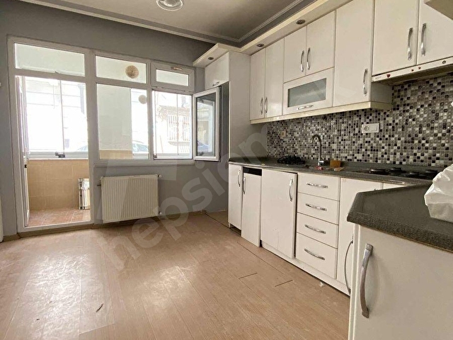 YATIRIMKENTTEN BAHÇELİEVLERDE SATILIK 2+1 DAİRE - Görsel 10