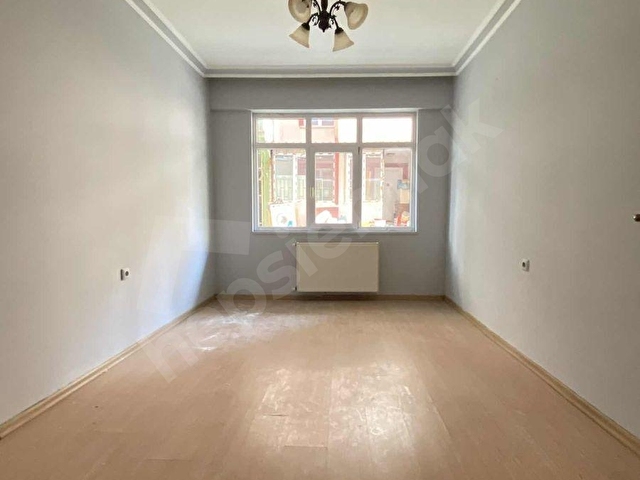 YATIRIMKENTTEN BAHÇELİEVLERDE SATILIK 2+1 DAİRE - Görsel 14