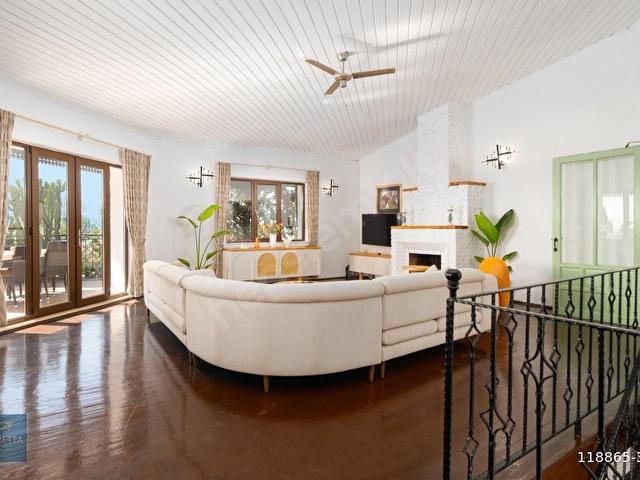 Patarada 1000m2 bahce içinde Taş Villa - Görsel 24