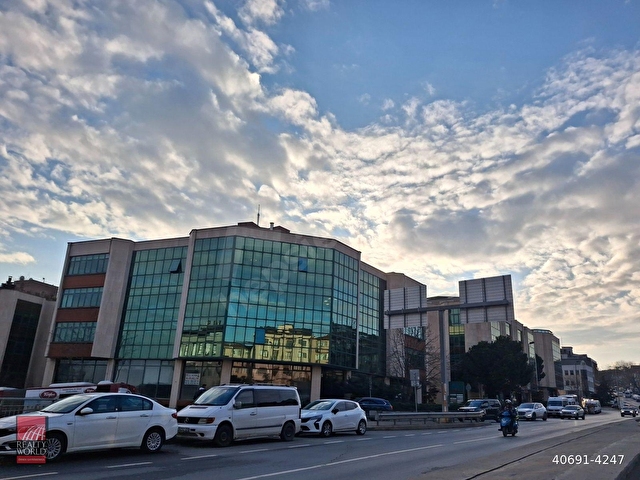 ELİT FİRMALARIN BULUNDUĞU MASALDAN İŞ MERKEZİ 300 M2 2.KAT - Görsel 5