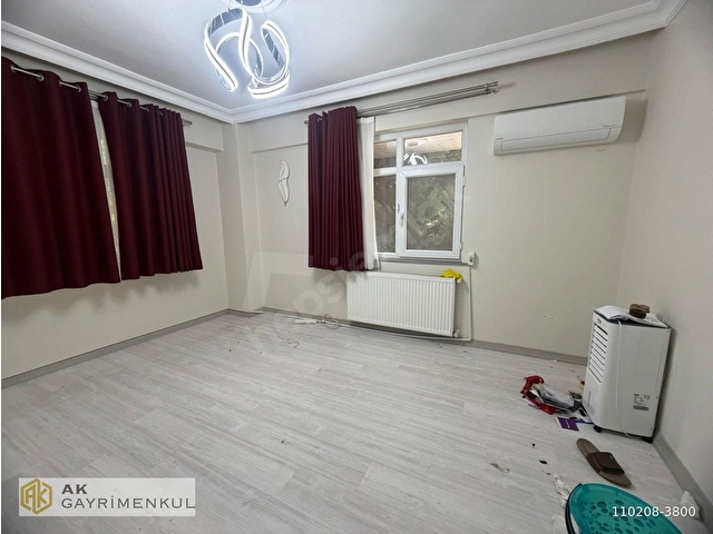 Avcılar E-5 Yakını Satılık 2+1 Daire (85m², Yapılı) - Görsel 8