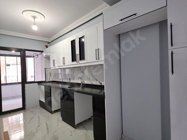 ROYALMAXDAN FIRSAT ULAŞIM KOLAY ANA CADDE YANI 2+1 100 M² DAİRE - Görsel 8
