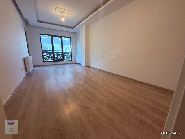 ÇEKMEKÖY MİMAR SİNAN MAHALLESİNDE DOĞA PARKA KOMŞU 3+1 ARA KAT - Görsel 6