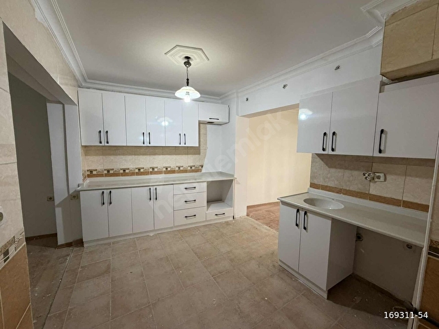 DOĞUKENT CAD ÜZERİ 2,5+1 KİLERLİ YAZ BALKONLU KELEPİR DAİRE !!!!