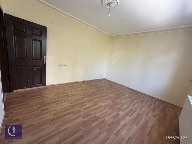 ETİMESGUT PİYADE MAHALLESİNDE ARA KATTA 3+1 SATILIK DAİRE - Görsel 11