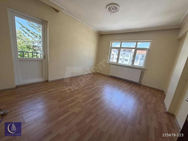 ETİMESGUT PİYADE MAHALLESİNDE ARA KATTA 3+1 SATILIK DAİRE - Görsel 18