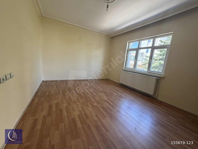 ETİMESGUT PİYADE MAHALLESİNDE ARA KATTA 3+1 SATILIK DAİRE - Görsel 12