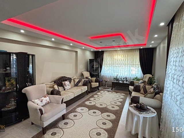 KURTULUŞ MAHALLESİNDE KÖŞE ARAKAT 4+1 SATILIK FIRSAT DAİRESİ - Görsel 11