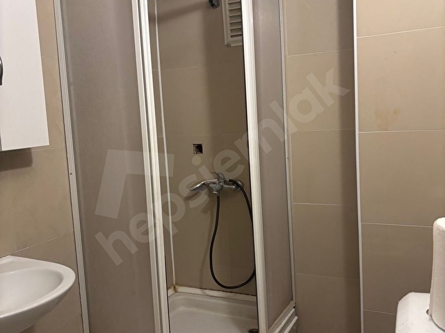 1+1 KİRALIK DAİRE TOKAT ÜNİVERSİTE HASTANESİNE 300 METRE MESAFE - Görsel 6