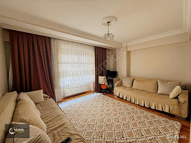 TARHAN SOKAKTA KELEPİR 3+1