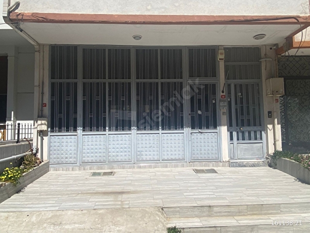 YUNUS EMRE CADDESİNE 1.PARALELDE 120m2 DÜZ GİRİŞ DÜKKAN