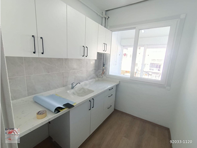 YASEMİN EMLAKTAN ÇINARCIK MERKEZ  1 KAT KAT MÜLKİYETİ  2+1 DAİRE - Görsel 4