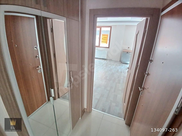 EDREMİT MERKEZDE BAHÇE KULLANIMLI GİRİŞ KAT 2+1 ÖN CEPHE DAİRE - Görsel 5