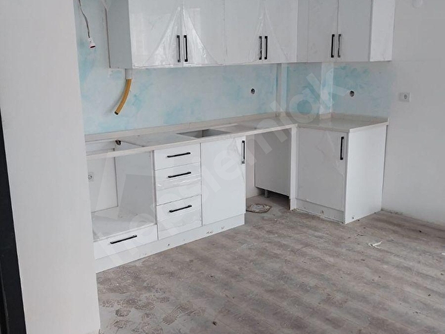 TURYAPTAN HASTANE VE ÜNİVERSİTEYE YAKIN 1+1 SATIL LÜKS DAİRE - Görsel 7