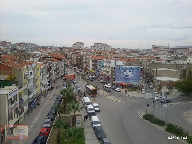 BOZYAKA SSK HASTANE KARŞISI ASANSÖRLÜ CADDE ÜSTÜNDE SATILIK DAİRE