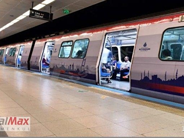 ROYALMAXDAN ANA CADDE METRO TRAMVAY YAKINI 2 KAT 75 M² DAİRE - Görsel 30