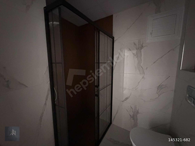 EMLAK KENT ESENTEPE MAH.DE MÜKKEMMEL KONUMDA KİRALIK 1+1 DAİRE - Görsel 17