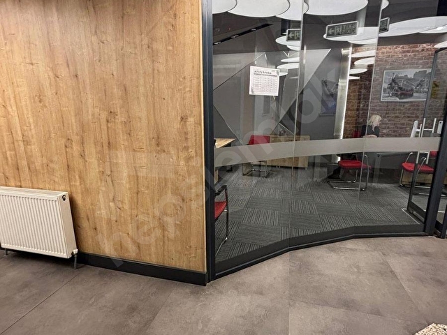 KADIKÖY ALTIYOLDA 4 KATLI TERASLI KİRALIK OFİS - Görsel 6