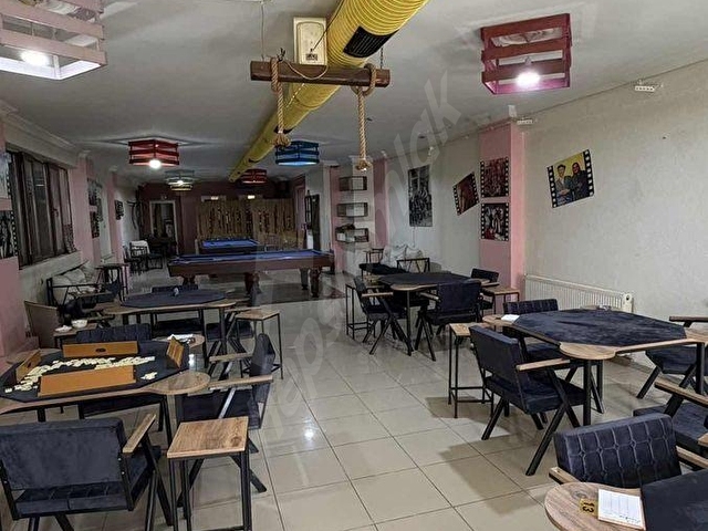 VANIN İŞLEK KONUMUNDA DEVREN SATILIK KAFE OKEY & BİLARDO SALONU - Görsel 18