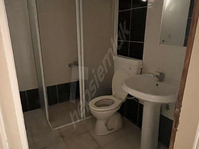 Menemende kiralık Daire 2+1 - Bahçeli ve Depolu - Görsel 14