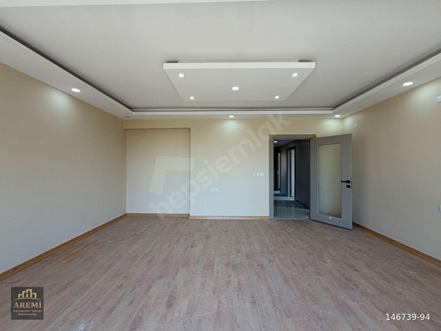 TAHTAKALEDE GÖL MANZARALI EBVYN BANYOLU 210M2 5+2 LÜKS DUBLEKS - Görsel 2