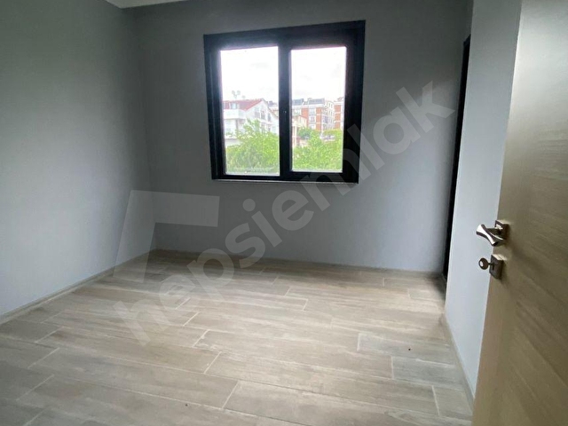 Darıca Bayramoğlu’da 5+1 220 m2 Kiralık Triplex Villa… - Görsel 24