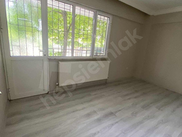LAÇİNDEN BUCA YEŞİLBAGLAR MAH. DOĞALGAZLI 2+0 BALKONLU DAİRE - Görsel 10