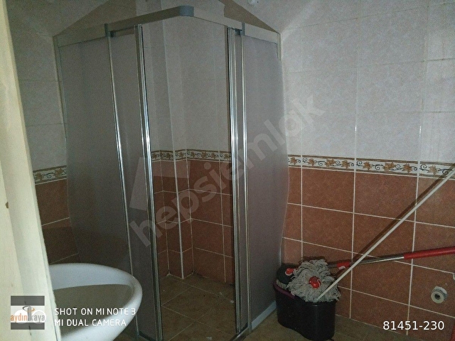 BAHÇELİEVLER MAHALLESİNDE KİRALIK ARA KAT 3+1 BALKONLU DAİRE - Görsel 10